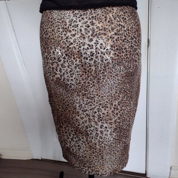 Silk Skirt with animal print sequins - Picture 1 of 7